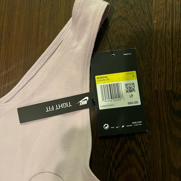 Nike
WOMEN'S NIKE SPORTSWEAR ICON CLASH ONE PIECE
Bodysuit 

Style: CZ9326-576 - Picture 3 of 5